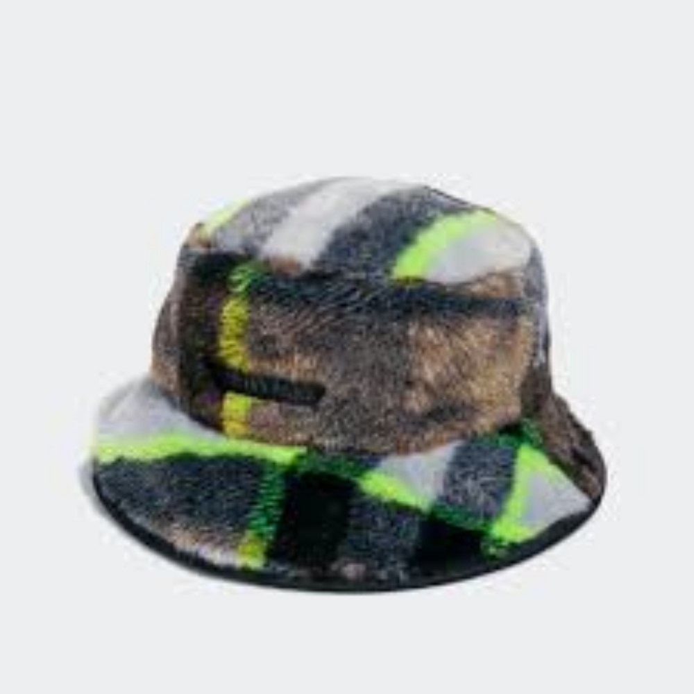 Ivy Park Reversible Bucket Hat